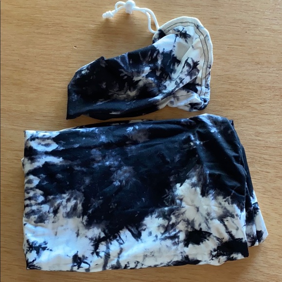 Baby car seat and breastfeeding cover - Picture 3 of 3